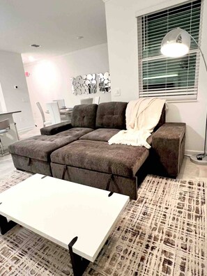 Smart TV - Magnificent Villa in the Land of Disney with great amenities (Davenport)