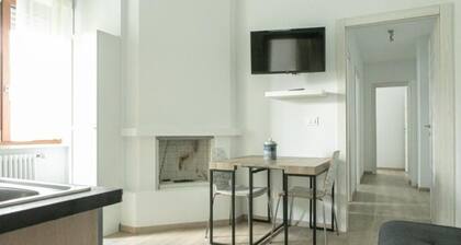 IL VELINO APARTMENT (2-Bedroom House)