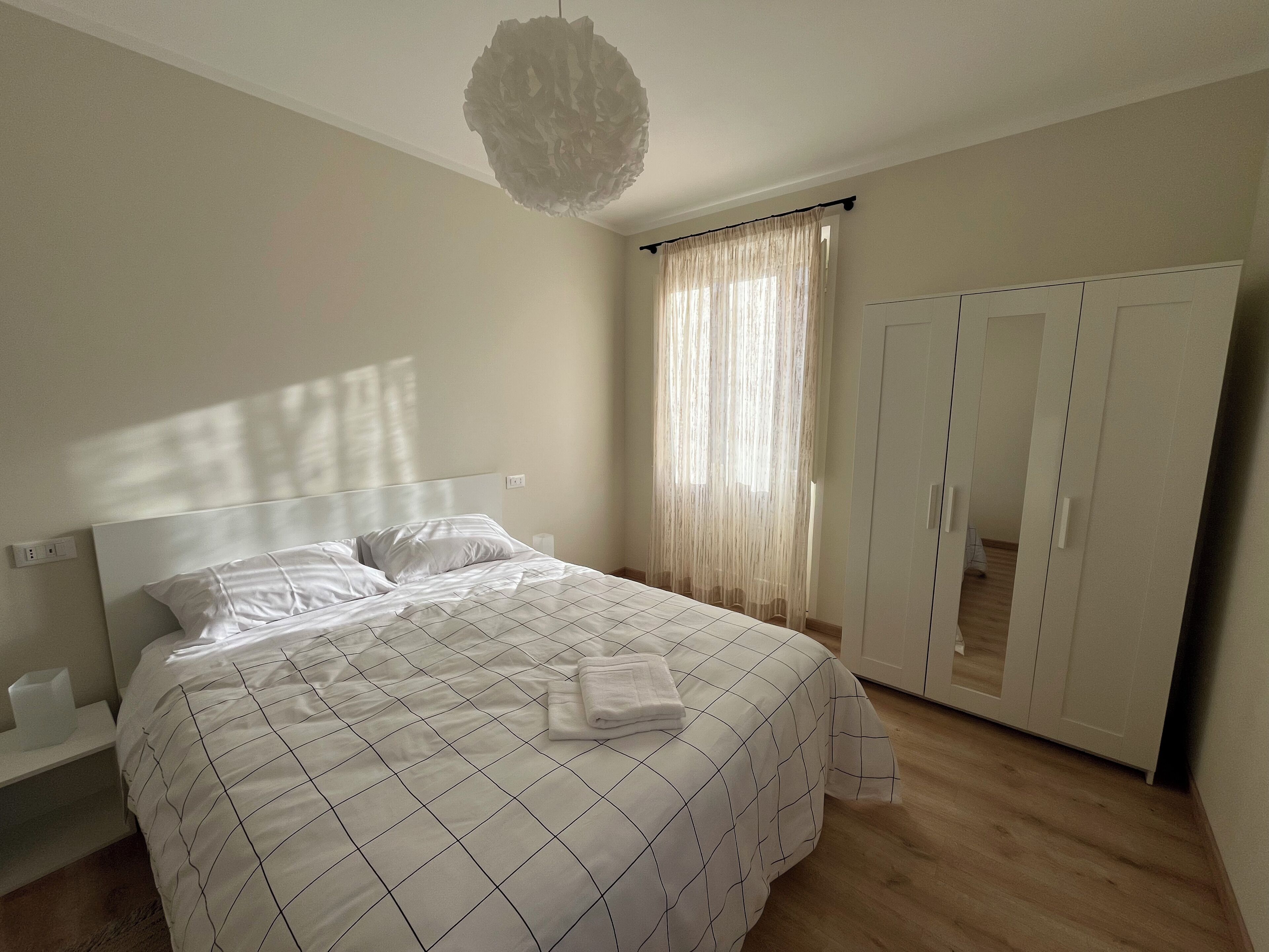 1 camera, una cassaforte in camera, Wi-Fi gratuito, lenzuola