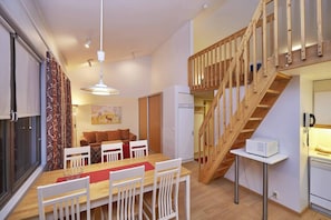 Apartamento econômico, 1 quarto, ao lado da pista de esqui (loft) | Área de estar