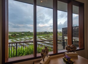 Villa Deluxe, 3 habitaciones, balcón, vistas a la montaña | Vistas al jardín