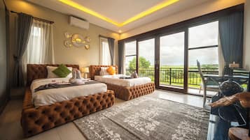 Deluxe Villa, 3 Bedrooms, Balcony, Mountain View | Egyptian cotton sheets, premium bedding, down duvets, memory-foam beds