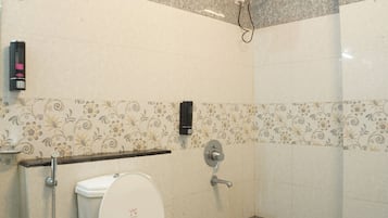 Shower, towels, soap, shampoo