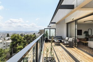 Apartamento, vistas a la montaña | Balcón