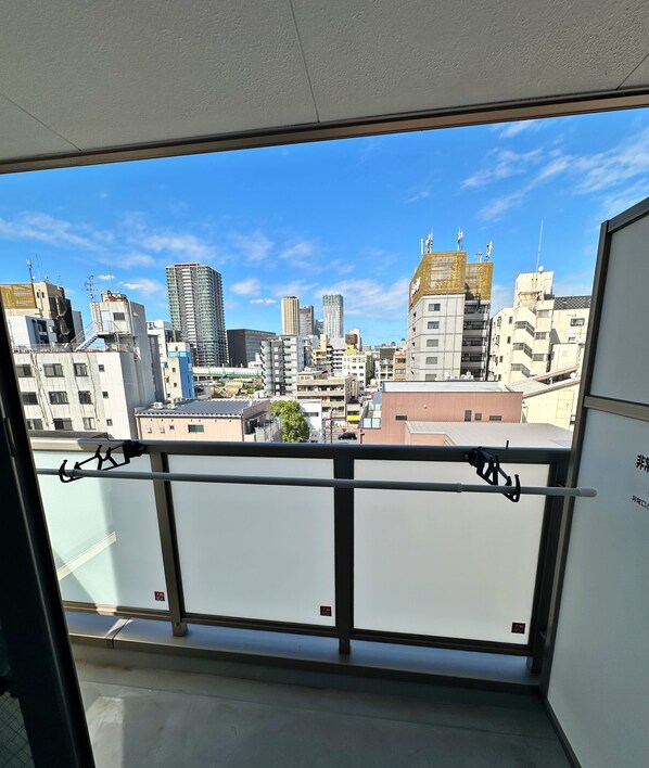 Interior - Osaka Tsutenkaku / Kizu Market / Toy Street / Expo / New World Apartment (Naniwa Ward, Osaka City)