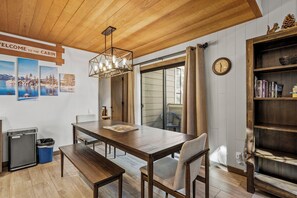 Dining - Luxury in the Pines at this perfectly appointed property. (Incline Village)