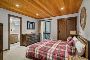 3 Schlafzimmer, Schreibtisch, Bügeleisen/Bügelbrett, kostenloses WLAN