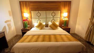 1 bedroom, in-room safe, laptop workspace, blackout curtains