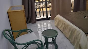 3 quartos, ferros/tábuas de passar roupa, Wi-Fi de cortesia