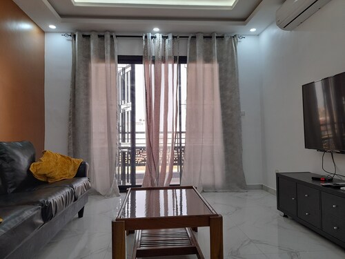 15 minutes from lac rose lovely spacious apartment 