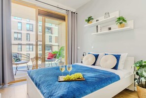 1 bedroom, iron/ironing board, WiFi, bed sheets