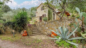 Villa | 4 bedrooms - La Leopoldina 6 Emma Villas (Gavorrano)