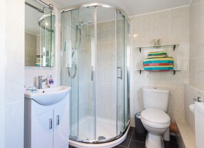 2 bedrooms - Cosy two Bedroom Cottage in Waterville With sea Views (Waterville)
