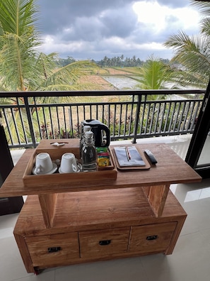 Family Villa, 2 Bedrooms | Coffee and/or coffee maker