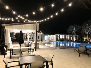 Outdoor pool - King Bed Apartment, Close to Disney (Kissimmee)