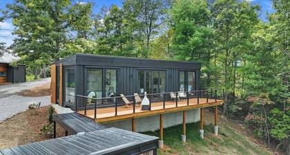 Luxury Container | Retreat In Bloom • Pool • Sauna