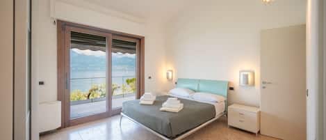 5 Schlafzimmer, Bügeleisen/Bügelbrett, WLAN, Bettwäsche