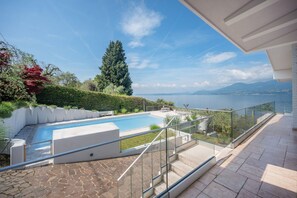 Pool - VillasGarda - Villa Lorena Carbona (TORRI DEL BENACO)