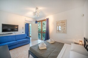 5 Schlafzimmer, Bügeleisen/Bügelbrett, WLAN, Bettwäsche
