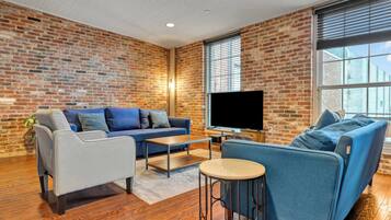 TV, offices