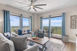 TV - Gulf & Bay Views | Walk to Beach | Pool & Theatre (Panama City Beach)