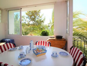 Dining - ROYAL MARINE I. Apartamento con piscina y terraza – Roses (Roses)