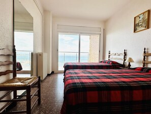 2 bedrooms