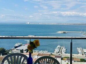 Property grounds - Spacious Apartment in Roses for 6 (Roses)