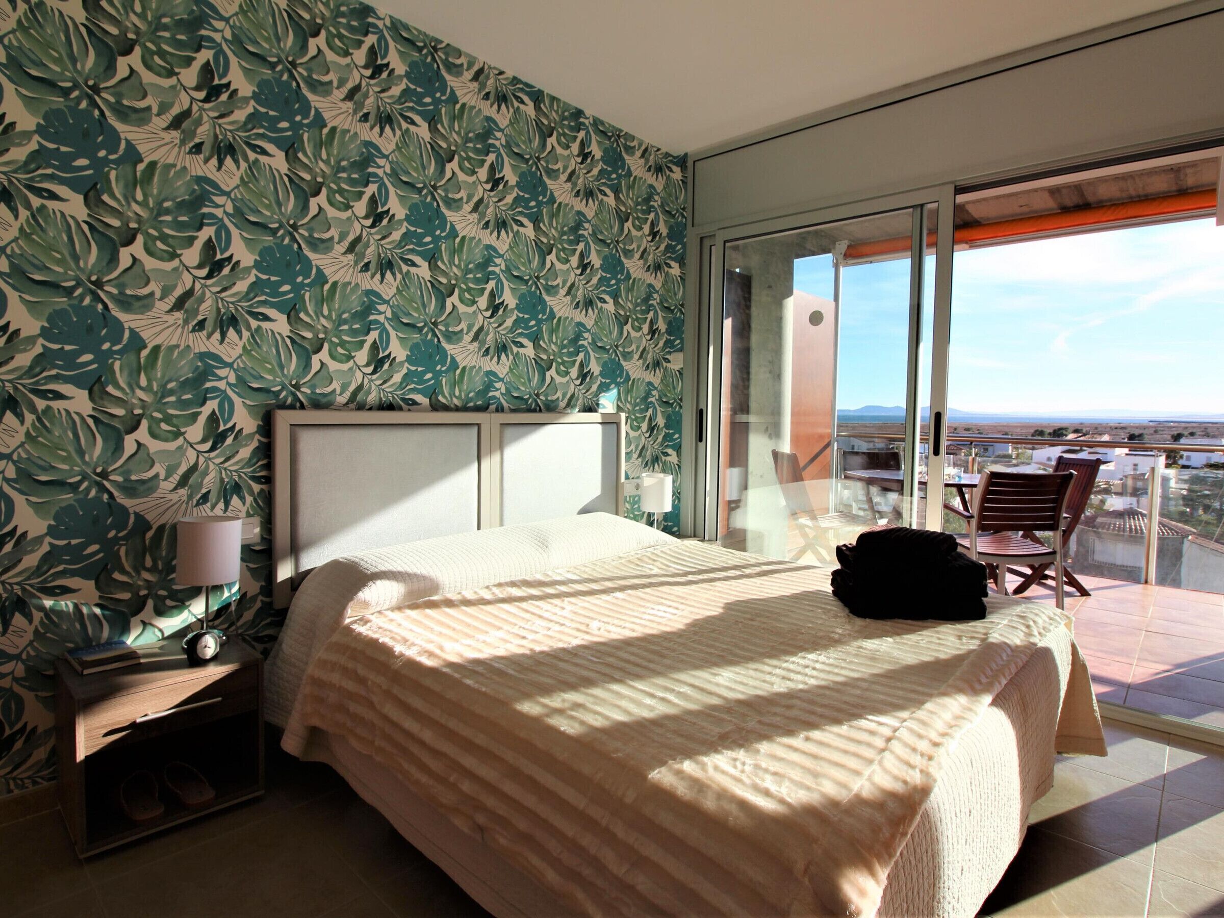 2 bedrooms