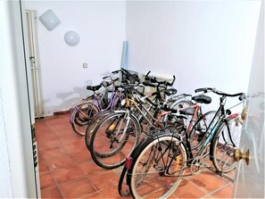 Interior - Central apartment with terrace and parking in Ciutadella (Roses)