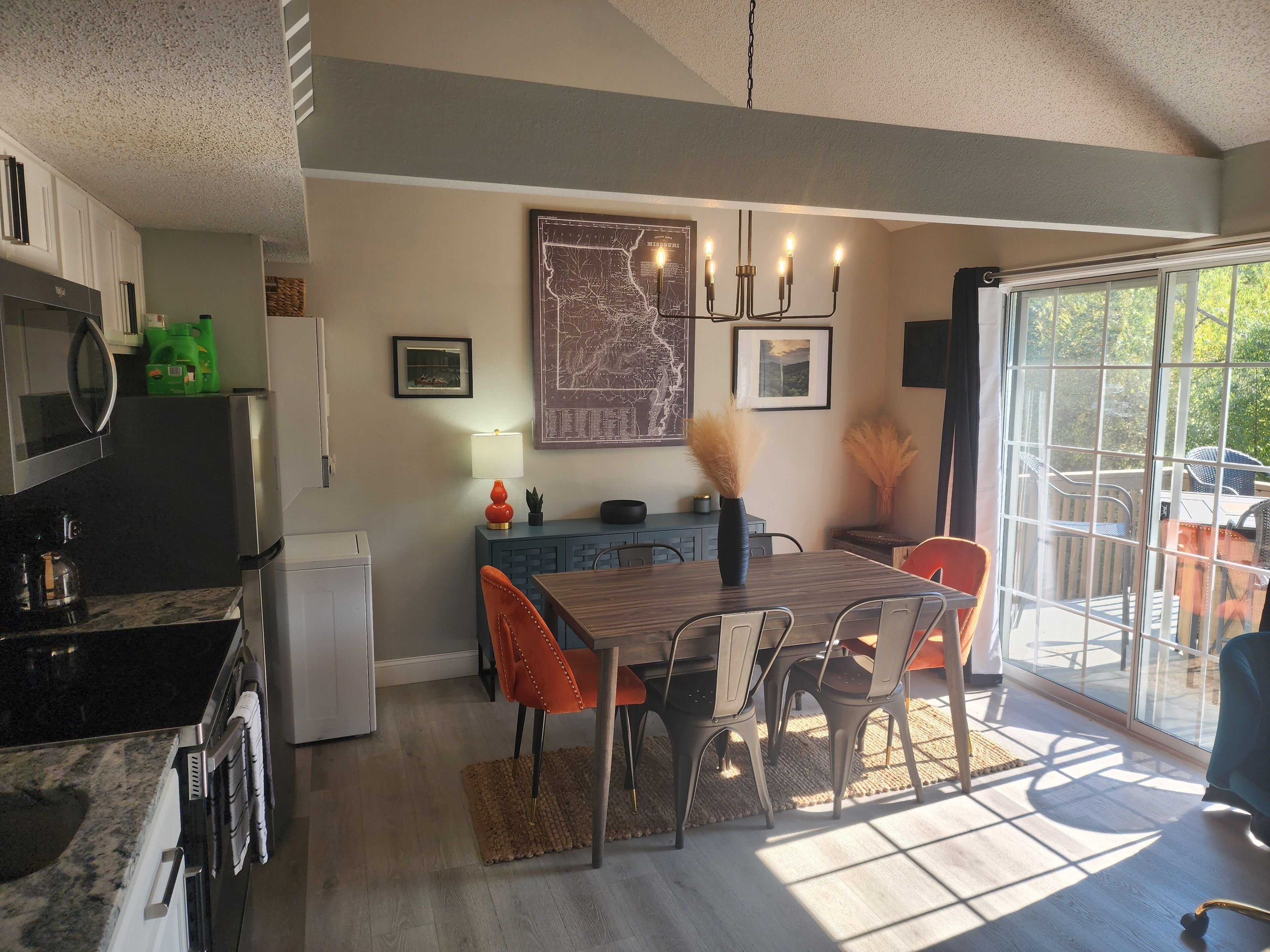 雪櫃、微波爐、焗爐、爐具