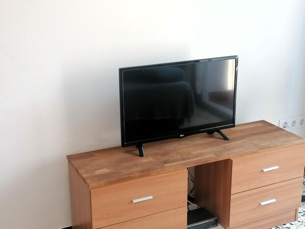 Interior - Charming Apt in Heart of Santa Margarida, Near Beach, Terrace, & Parking (Roses)