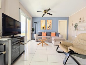 TV - MARENOSTRUM. Para 4 en Roses — ubicación privilegiada y vistas al mar (Roses)