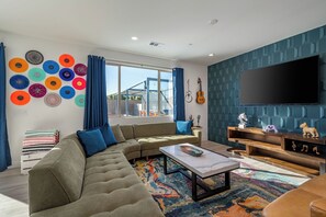 TV connectée, espaces bureaux