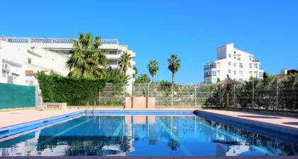 Charming House Near Natural Park - Hiking, Biking, Windsurfing & Communal Pool