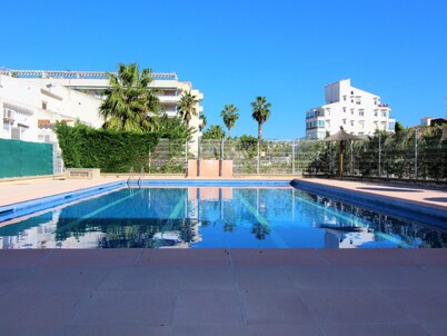 Charming House Near Natural Park - Hiking, Biking, Windsurfing & Communal Pool