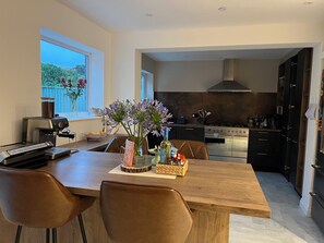 Private kitchen - Modern and Cosy Retreat in Abingdon -Quite location  (Abingdon)