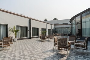 Exterior - Udman Hotels and Resorts NH-8 (New Delhi)