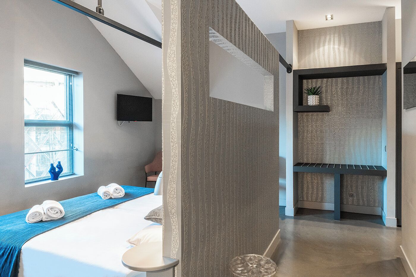 1 habitación, escritorio, wifi gratis y ropa de cama 