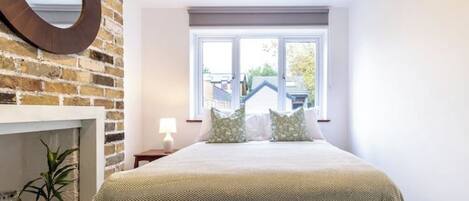 6 bedrooms, iron/ironing board, travel crib, WiFi