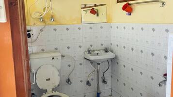 Room, Balcony, City View | Desk, laptop workspace, free WiFi, bed sheets