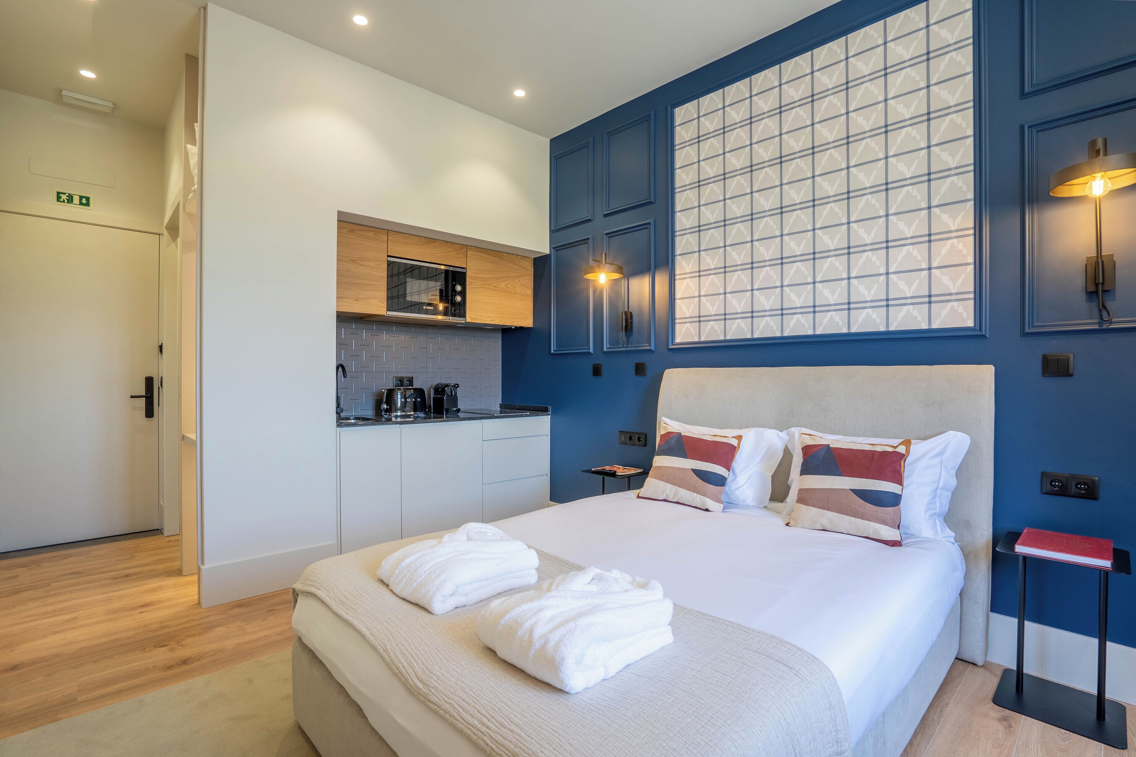 Exclusive Studio, River View | Individually decorated, individually furnished, free WiFi, bed sheets