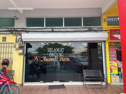 Hotel O De Anjung