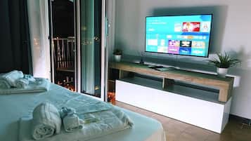 2 Schlafzimmer, BĂŒgeleisen/BĂŒgelbrett, WLAN, BettwĂ€sche