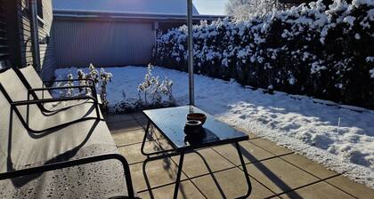 10min to CenterParcs, bungalow with garden and carport, 4 persons