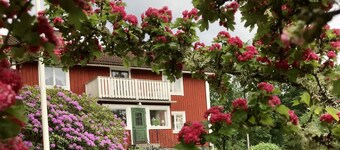6 Person Holiday Home in Lonashult