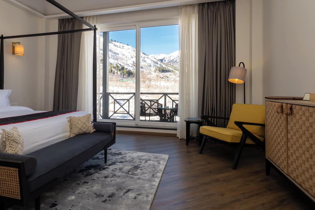 Classic Silver | View from room