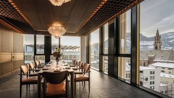 Breakfast, lunch, dinner served; Pan-Asian cuisine, garden views