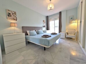 2 soverom, strykejern/-brett, wi-fi (inkludert) og sengetøy