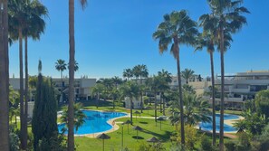 Pool - Modern South-Facing Apartment Locrimar (Marbella)